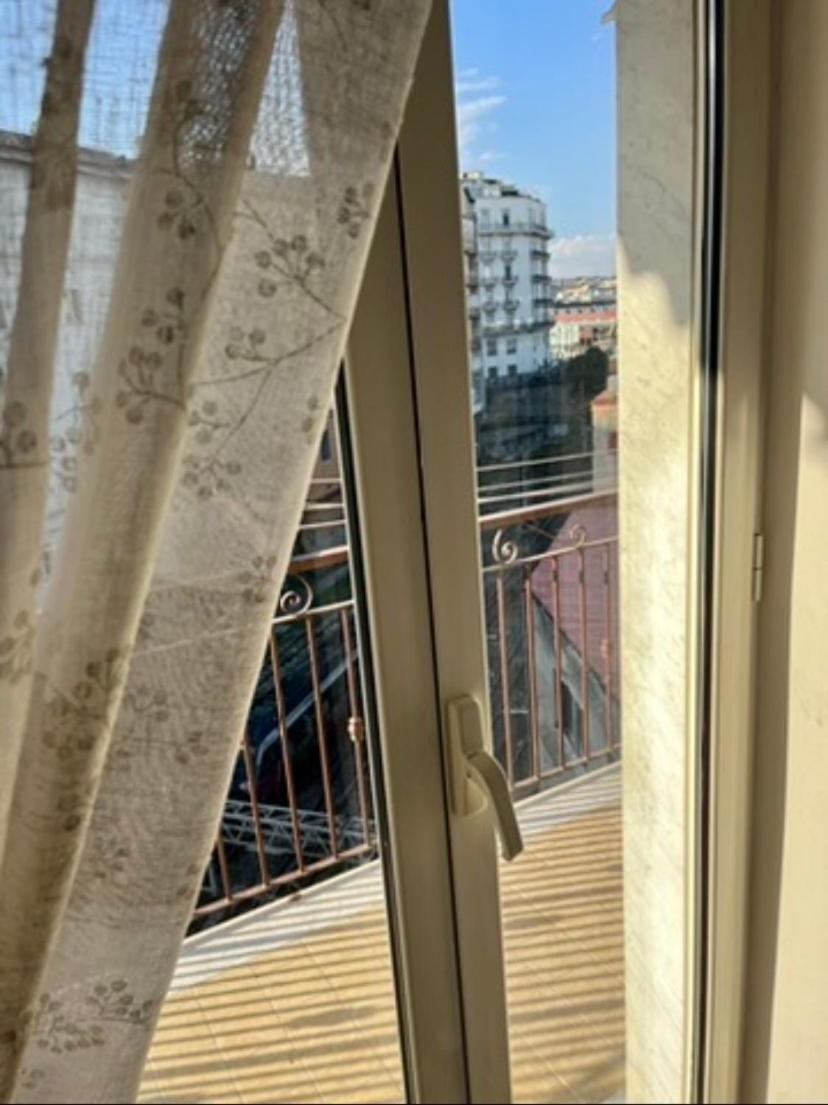 Napoli Sunny Charme Apartamento Exterior foto