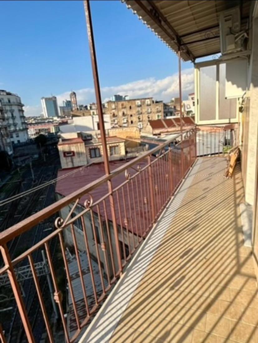 Napoli Sunny Charme Apartamento Exterior foto